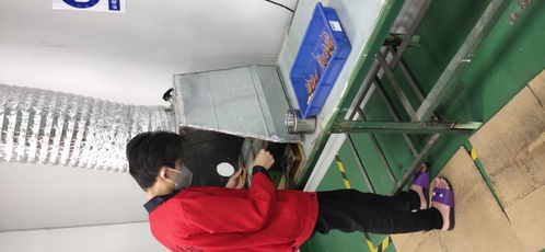 手工锡炉烟雾抽风管道安装 浸锡镀锡吸烟罩风机排风安装报价电子厂焊锡吸烟过滤净化设备厂家产品图片高清大图