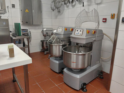 五星级酒店厨房设备面点房的厨具设备要求与配置